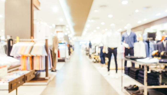 L’UE veut bannir la « fast fashion » en adoptant des règles plus strictes